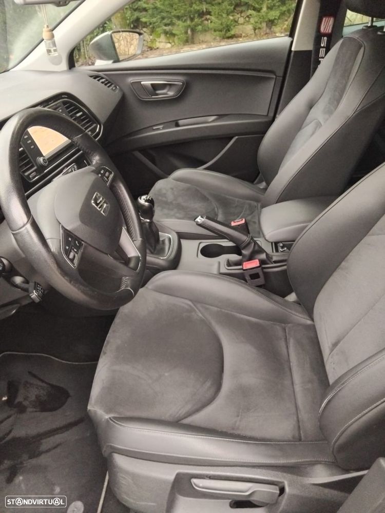 SEAT Leon ST 1.6 TDI S&S Style - 7