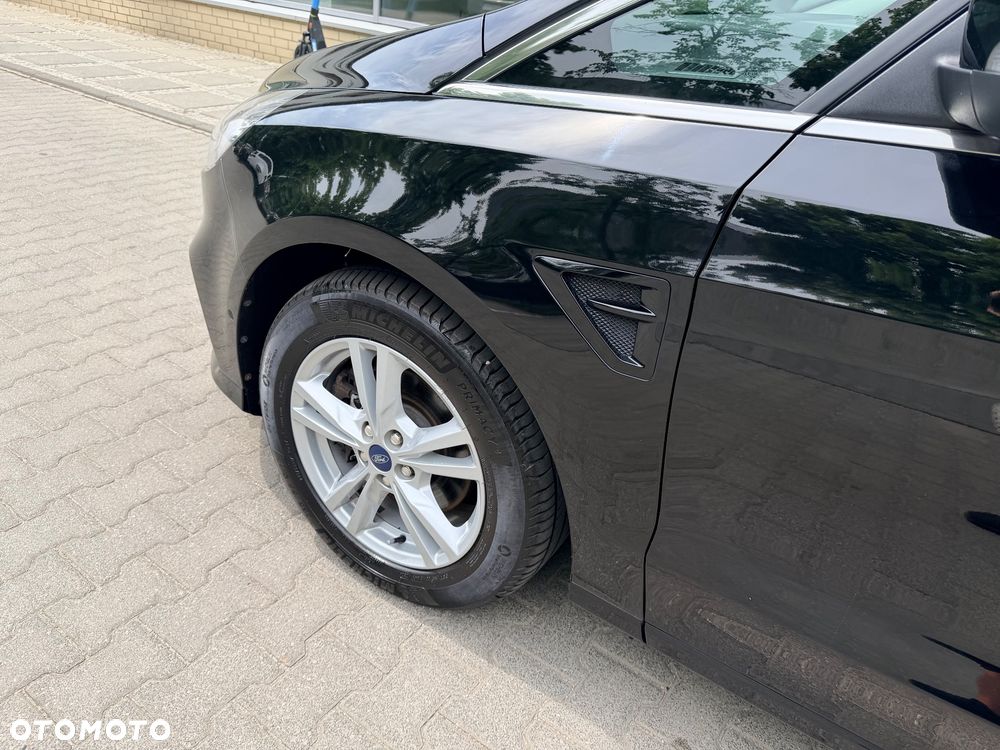 Ford S-Max - 31