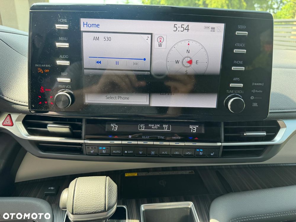 Toyota Sienna - 23