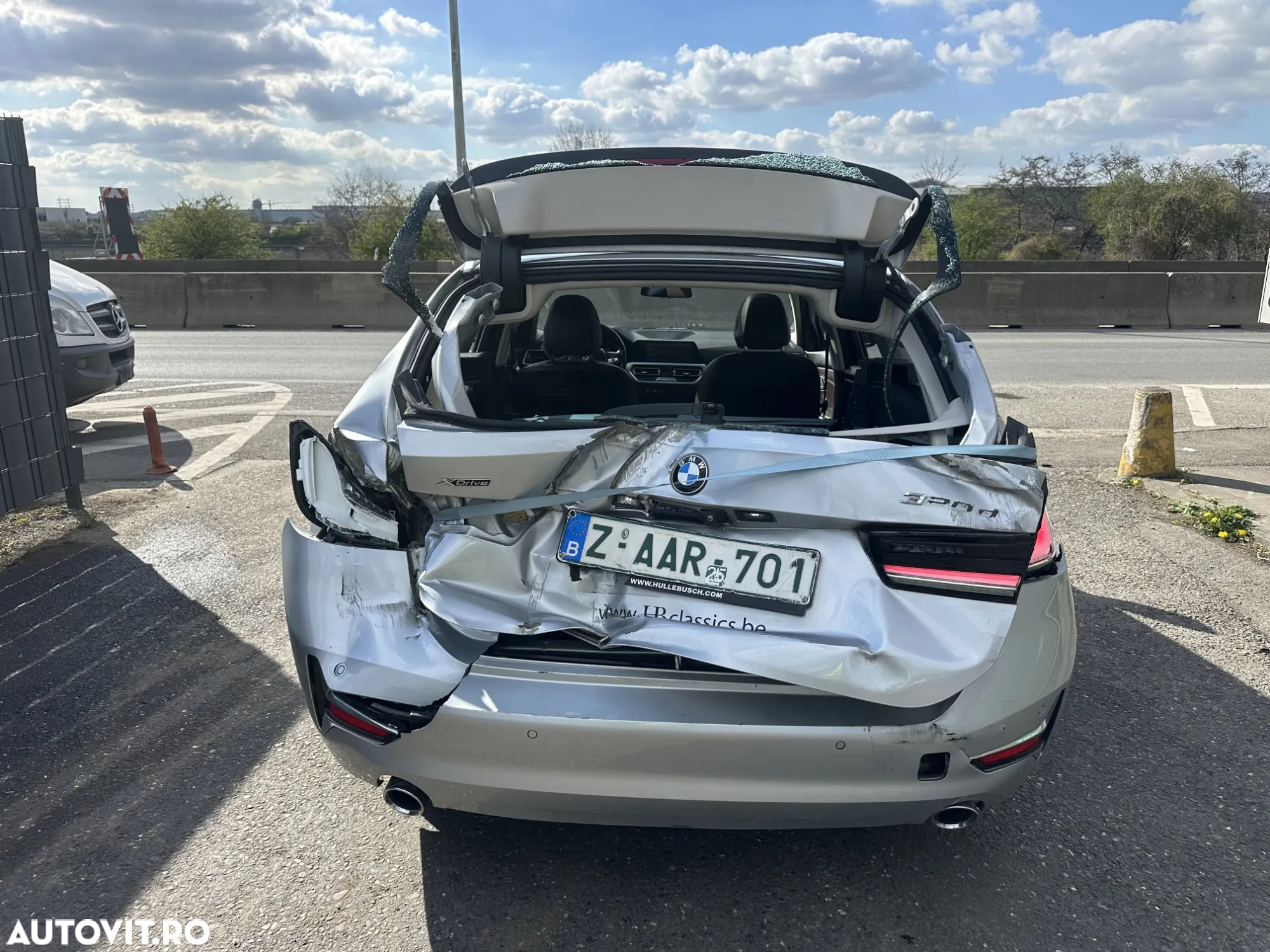BMW Seria 3 320d Touring xDrive Aut. - 9