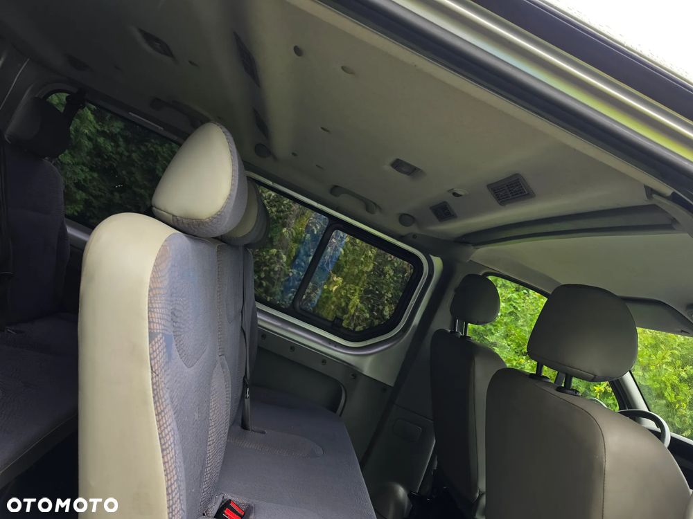 Renault Trafic - 18