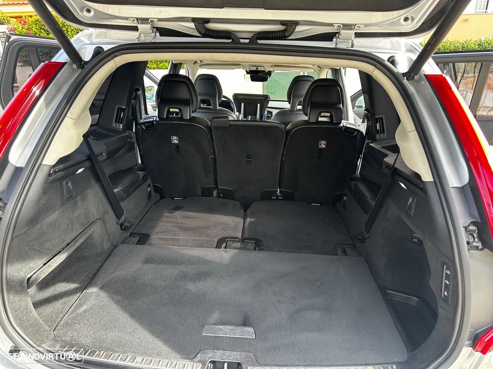 Volvo XC 90 - 25