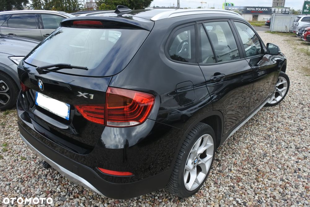 BMW X1 xDrive18d xLine - 3