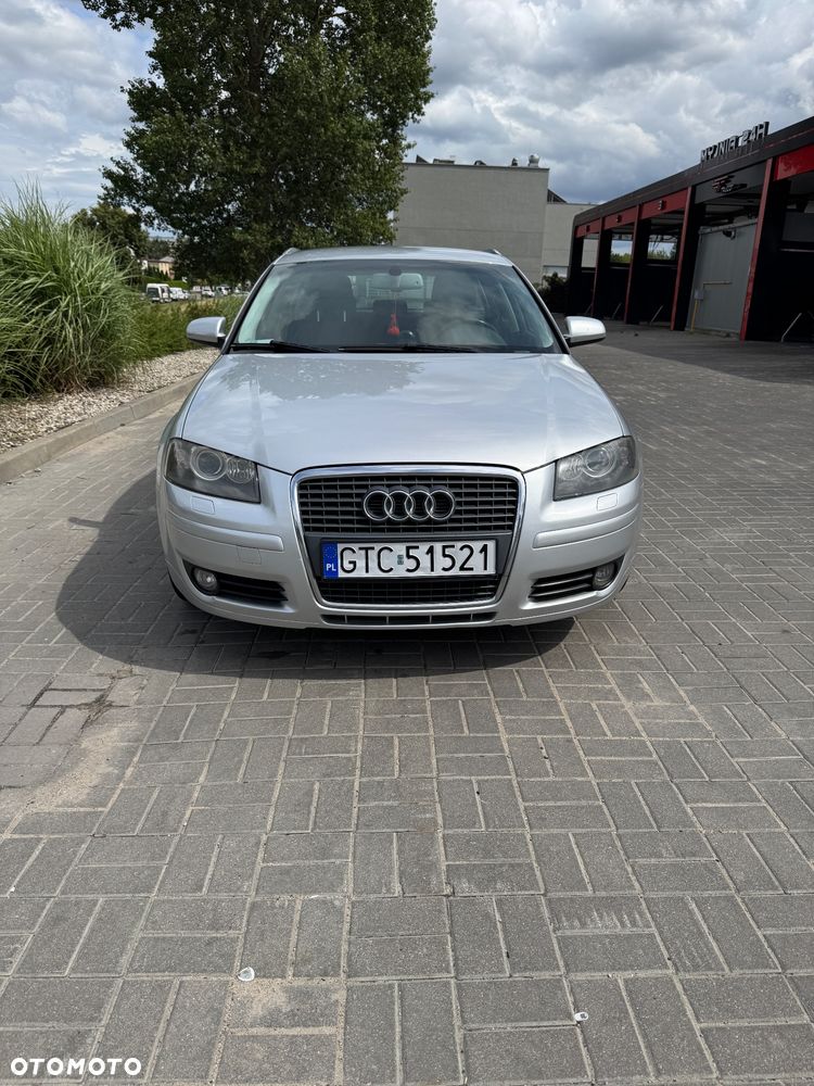 Audi A3 Sportback - 2
