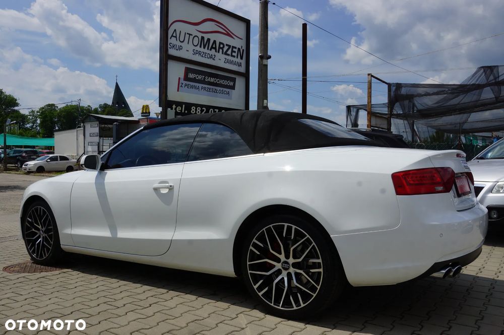 Audi A5 Cabrio - 11