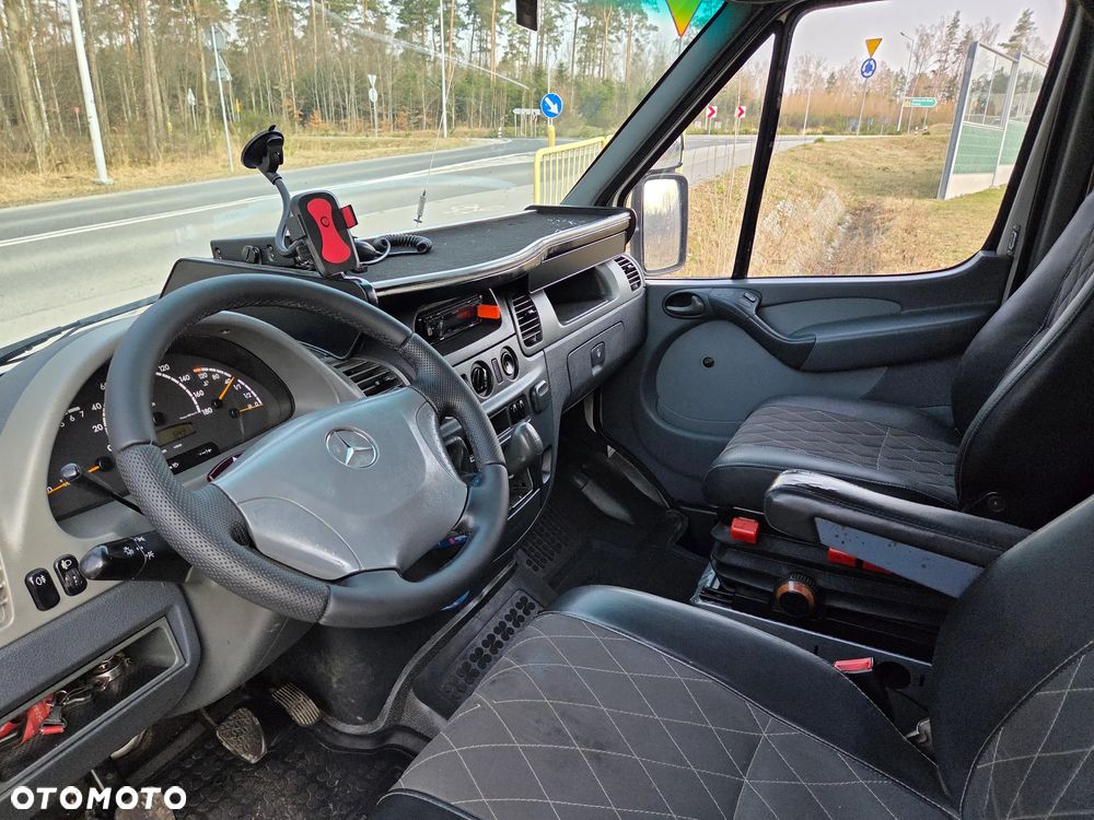 Mercedes-Benz SPRINTER 416 - 15