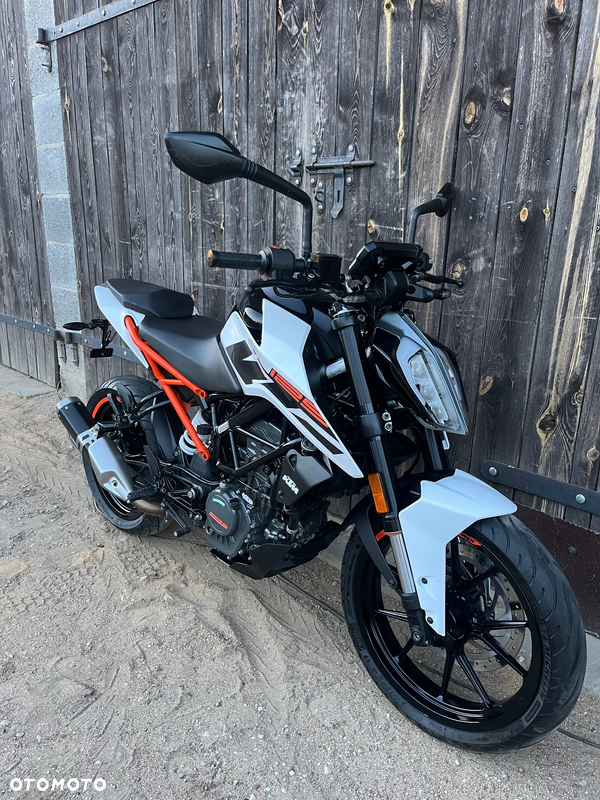 KTM Duke