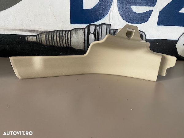 Ornament prag stanga interior crem VOLVO XC60 2010 30721151 - 1