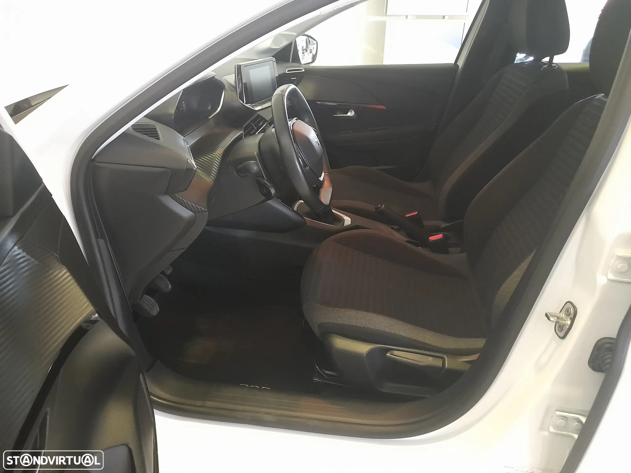 Peugeot 208 1.2 PureTech Active Pack - 10