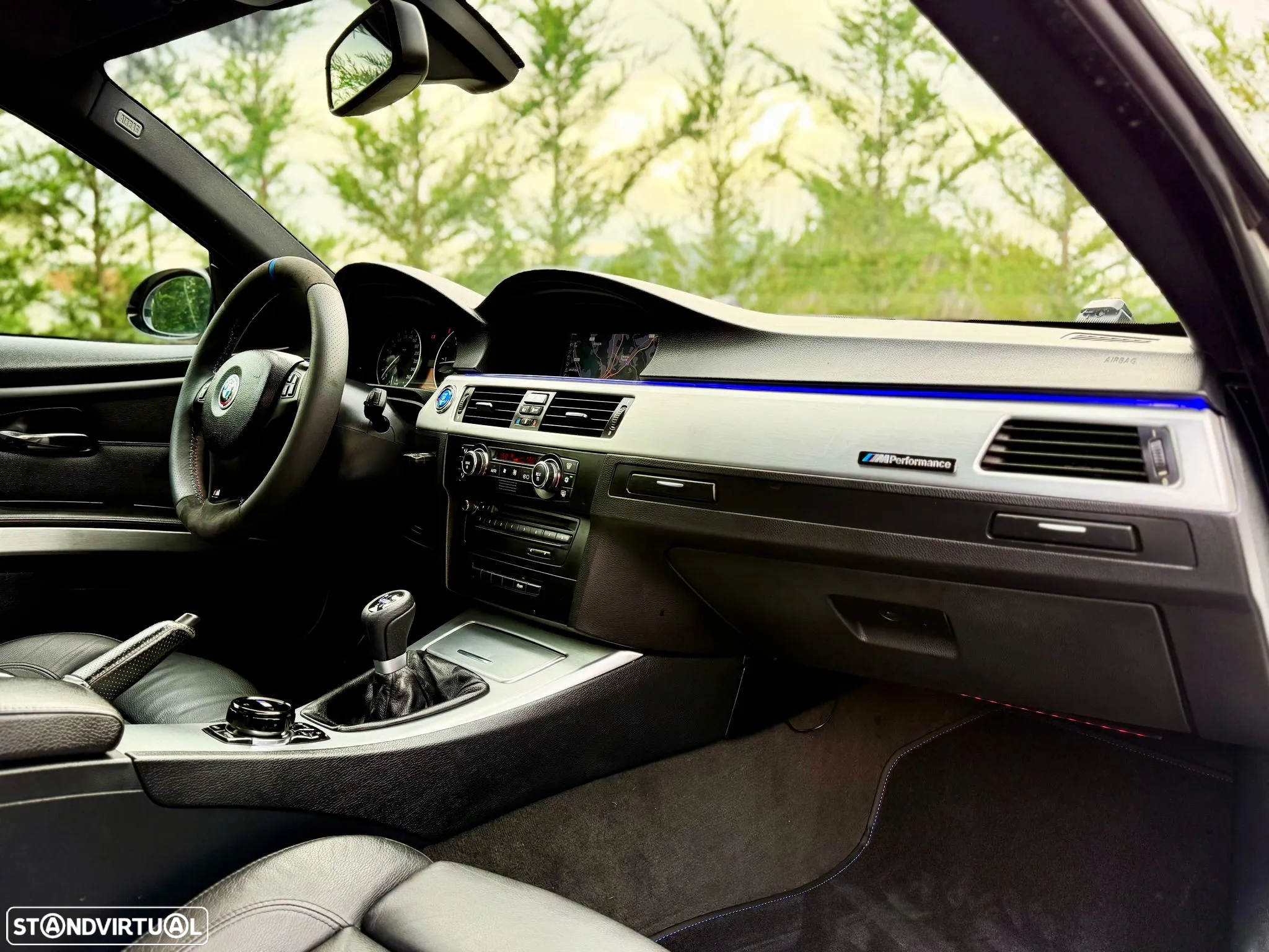 BMW 320 d Coupe Edição M - 14