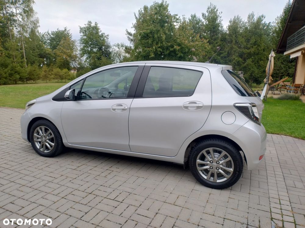 Toyota Yaris 1.33 VVT-i Comfort - 12
