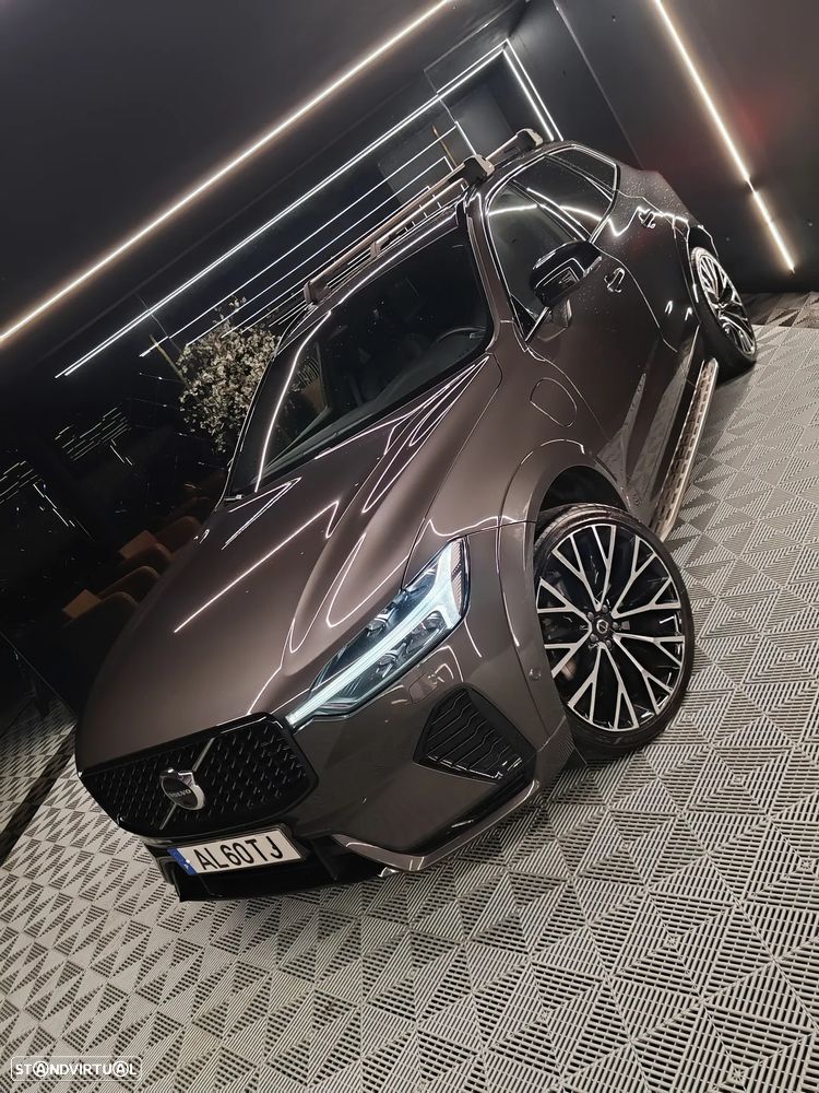 Volvo XC 60 T6 AWD Recharge Geartronic RDesign Expression - 12