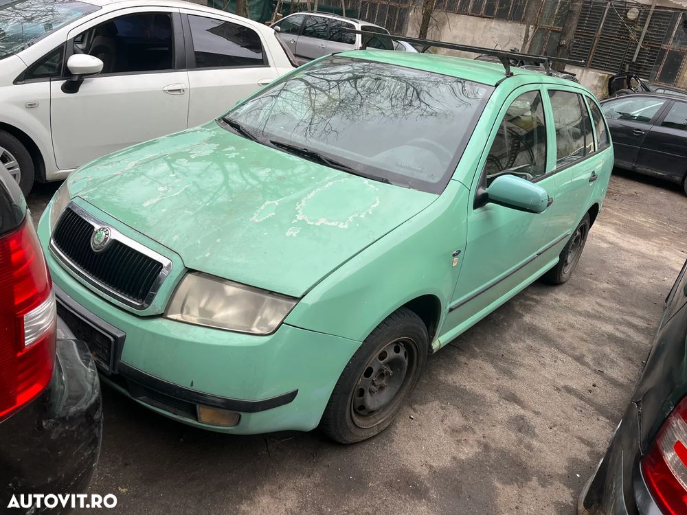 Dezmembrez Skoda Fabia 1 break verde 1,4 16v 2003 - 10