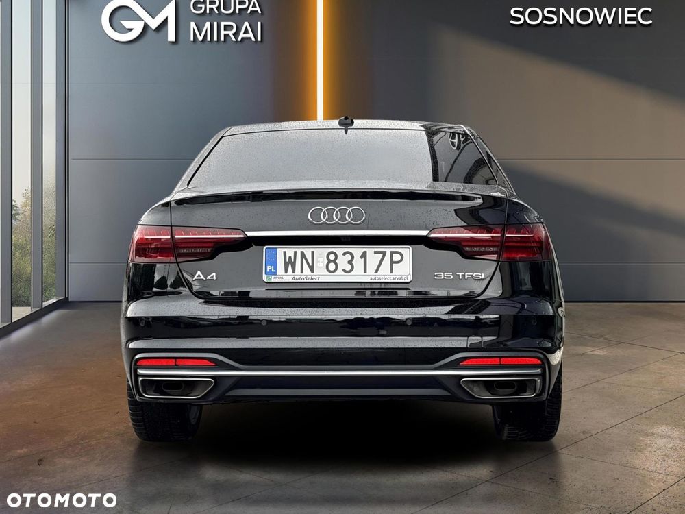 Audi A4 Limousine - 4