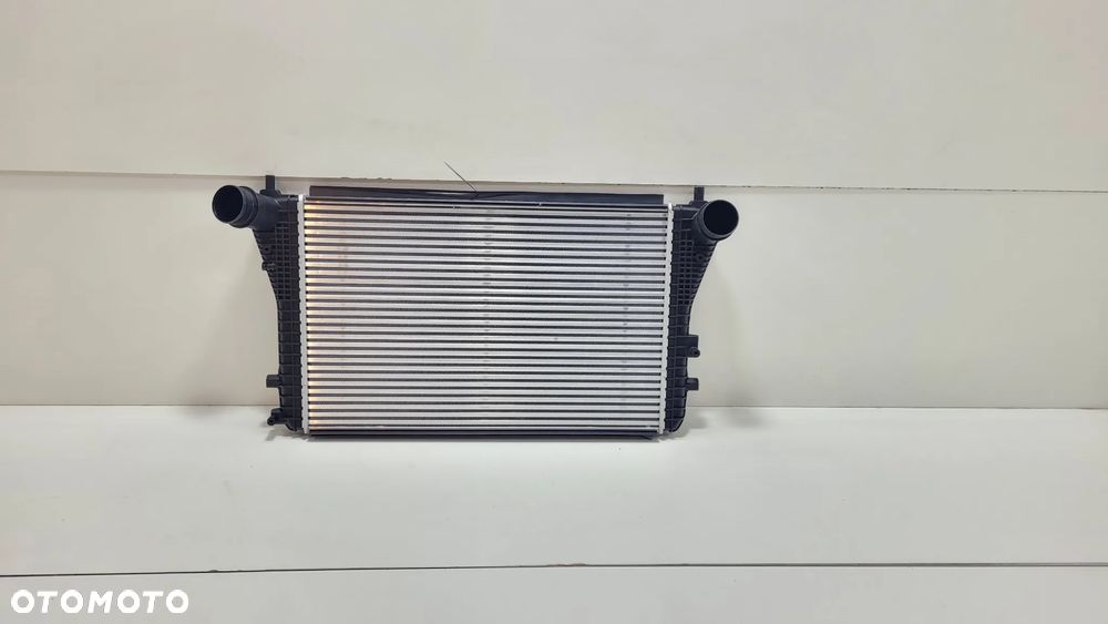 Chłodnica Intercooler VW BEETLE CADDY GOLF VI PLUS AUDI 1.6 2.0 - 1