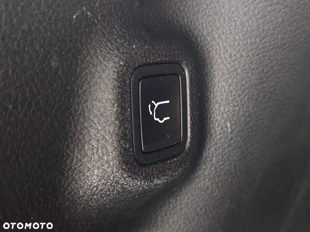 Jeep Compass 1.4 TMair Limited FWD S&S - 28