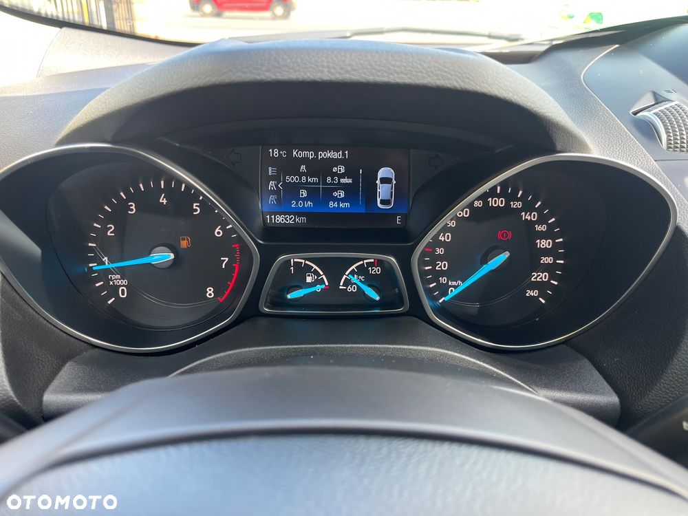 Ford Kuga 1.5 EcoBoost 2x4 Cool & Connect - 23