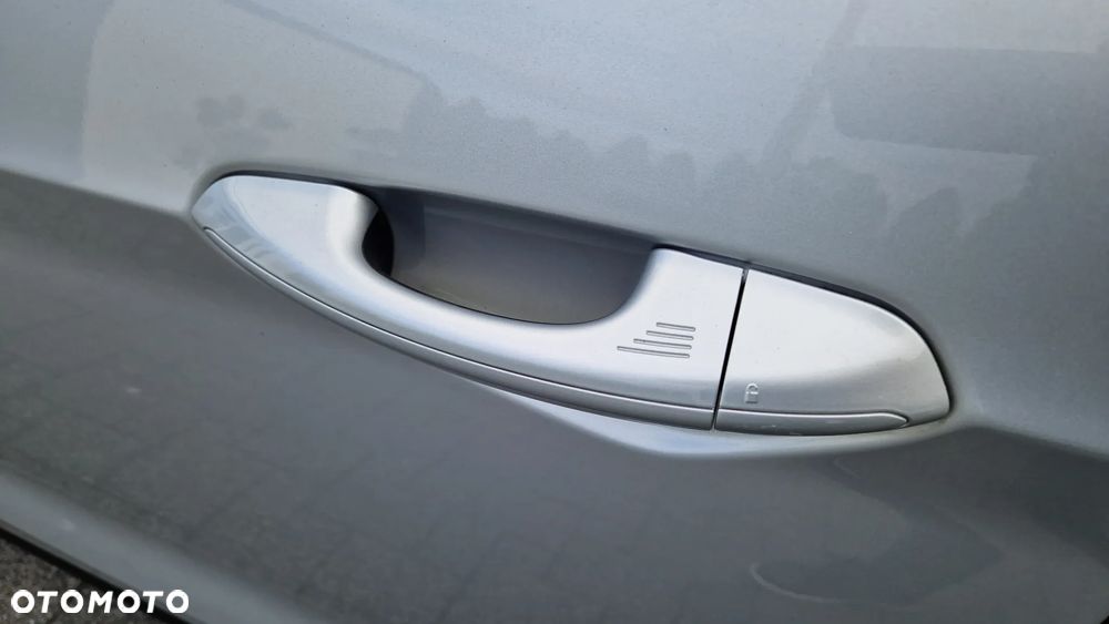 Ford S-Max 2.0 TDCi Titanium PowerShift - 33