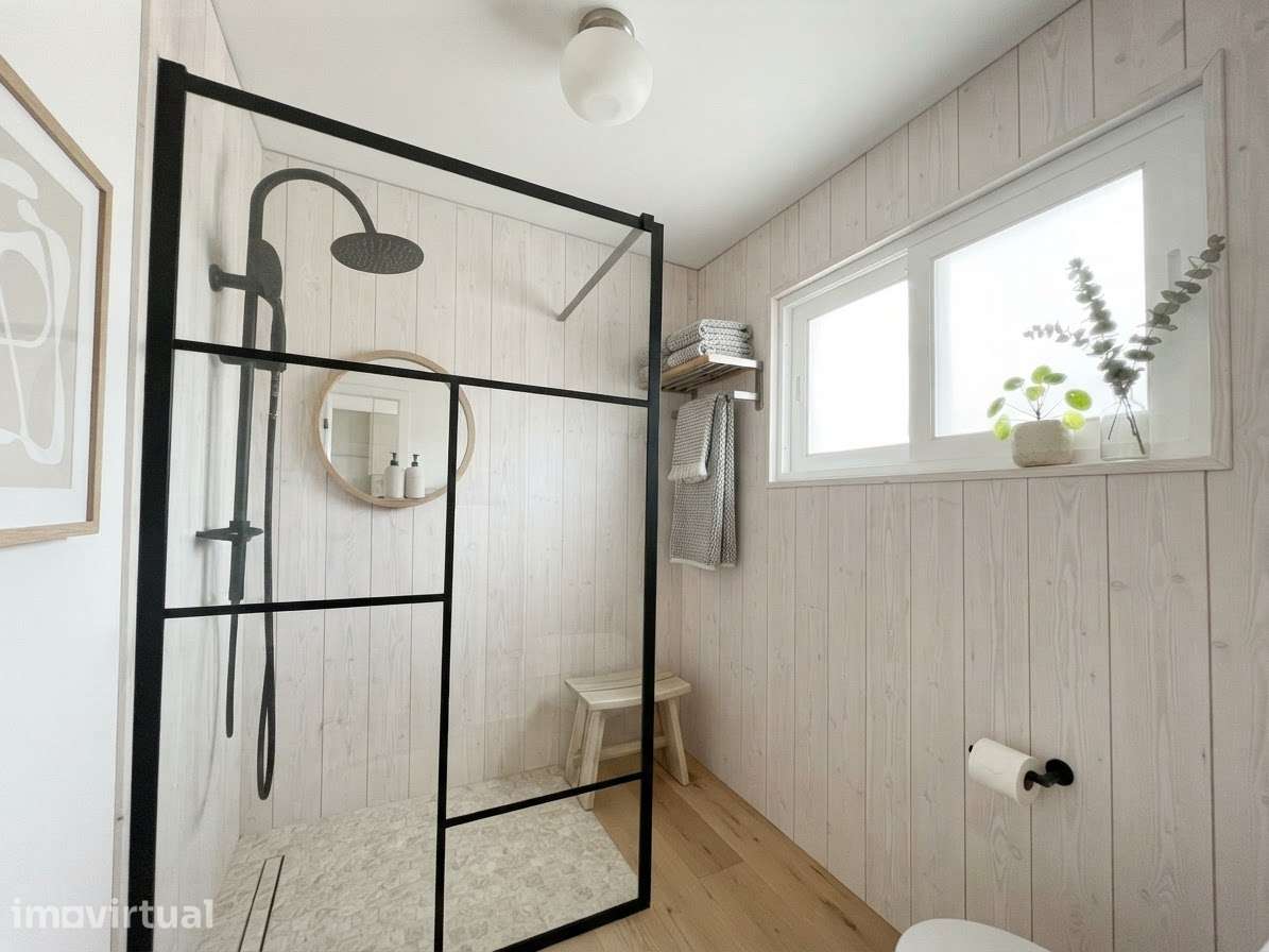 Excelente Apartamento T2 Totalmente Renovado – Pronto a Habitar! - Grande imagem: 4/29