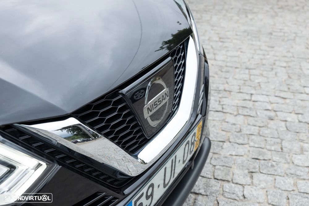 Nissan Qashqai 1.5 dCi N-Connecta - 6
