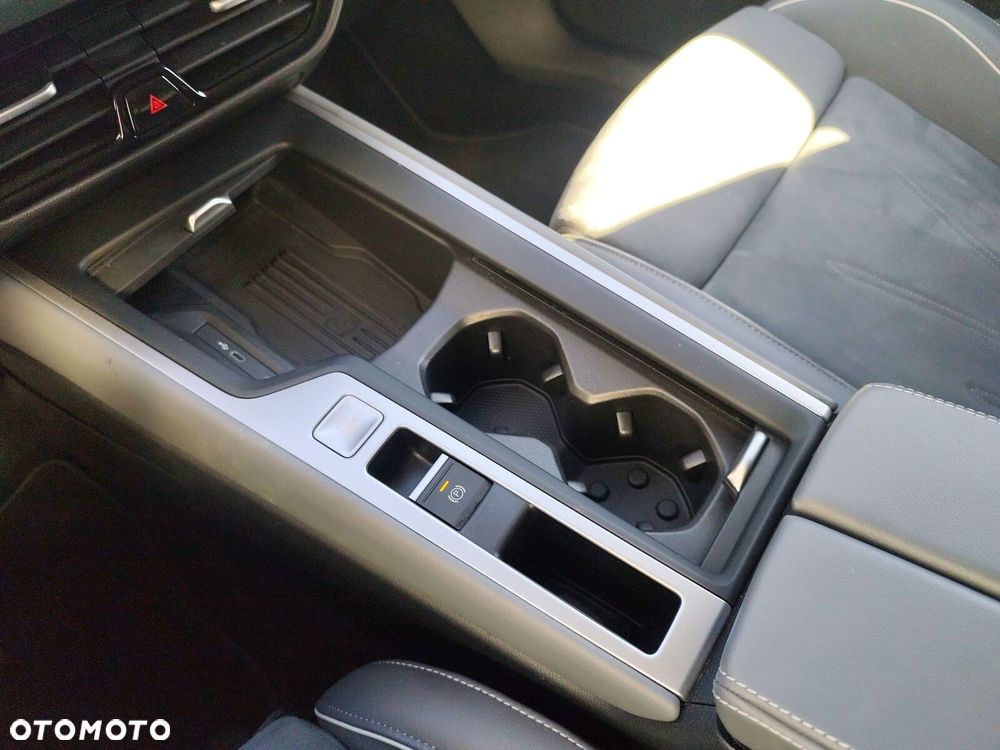 Volkswagen Passat - 23