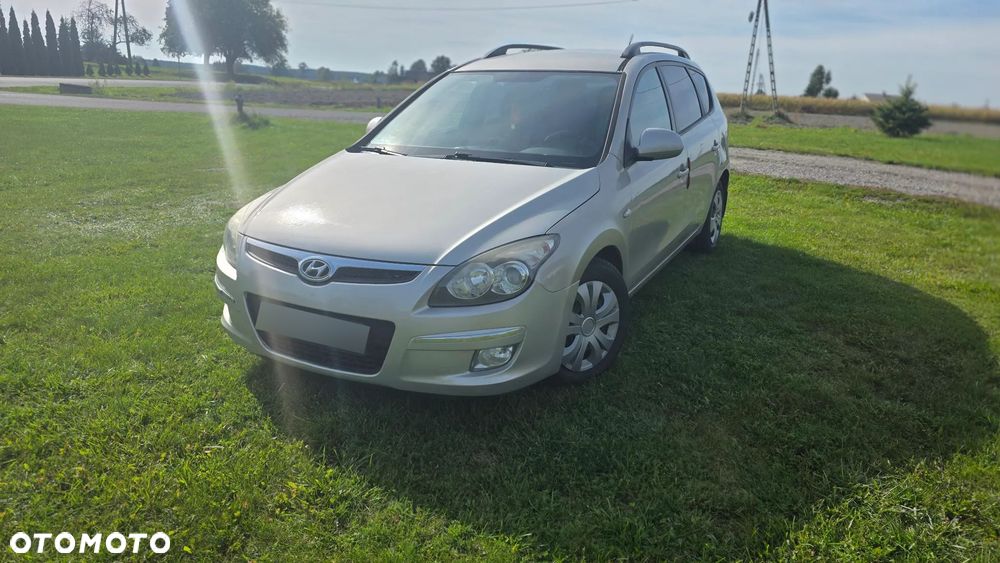 Hyundai i30 1.6 CRDi Comfort - 1