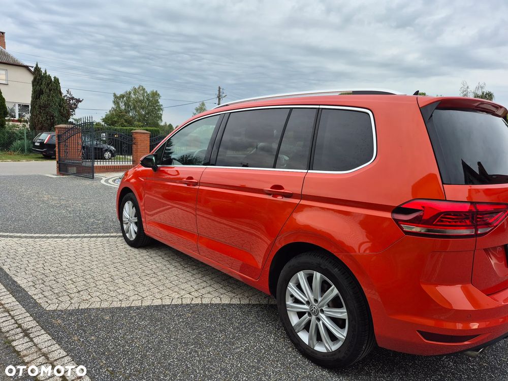 Volkswagen Touran 2.0 TDI SCR (BlueMotion Technology) DSG Highline - 10