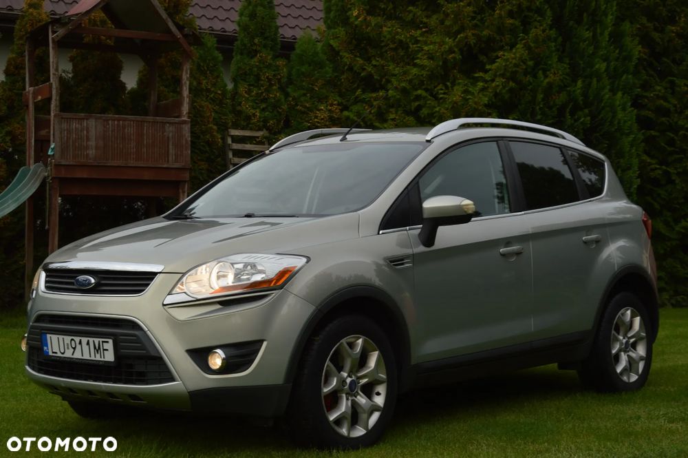 Ford Kuga 2.0 TDCi 4x4 Titanium - 4