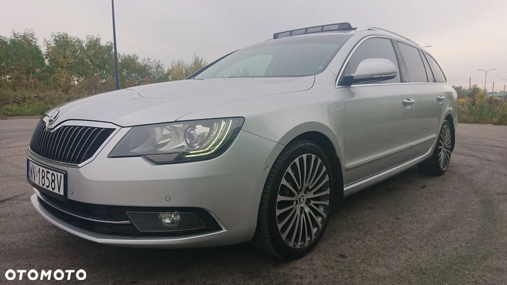 Skoda Superb 2.0 TDI 4x4 L&K DSG - 1