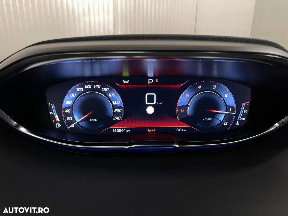 Peugeot 5008 BlueHDI 130 EAT8 Active Business-Paket - 27