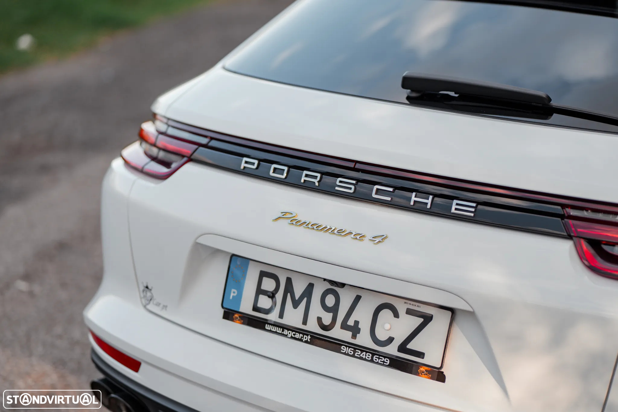 Porsche Panamera Sport Turismo 4 E-Hybrid - 9