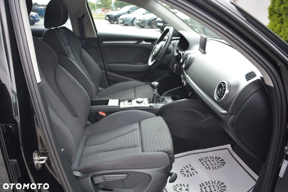 Audi A3 Sportback 2.0 TDI DPF S tronic Attraction - 19