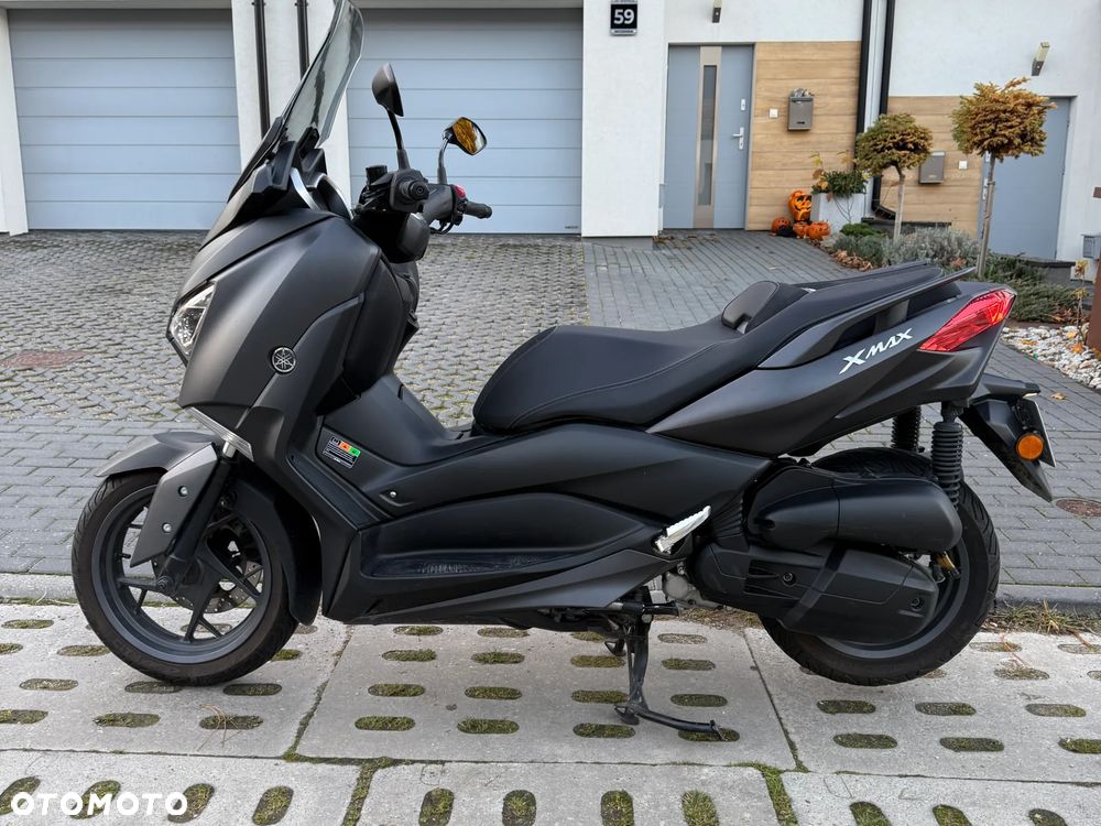 Yamaha X-max - 9