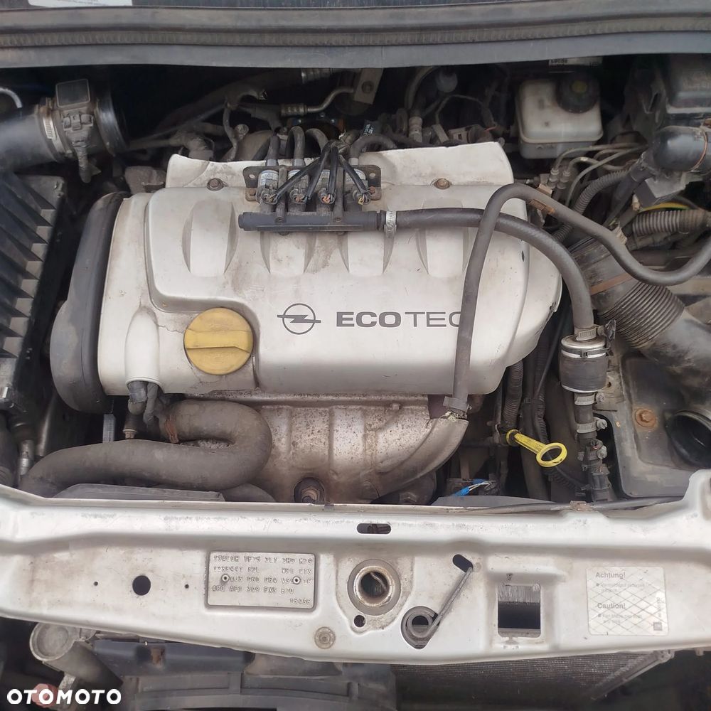 Opel Zafira A na części . - 5