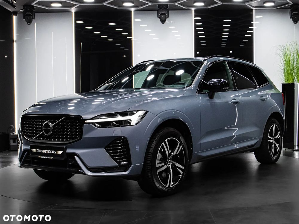 Volvo XC 60 B5 D AWD R-Design - 2