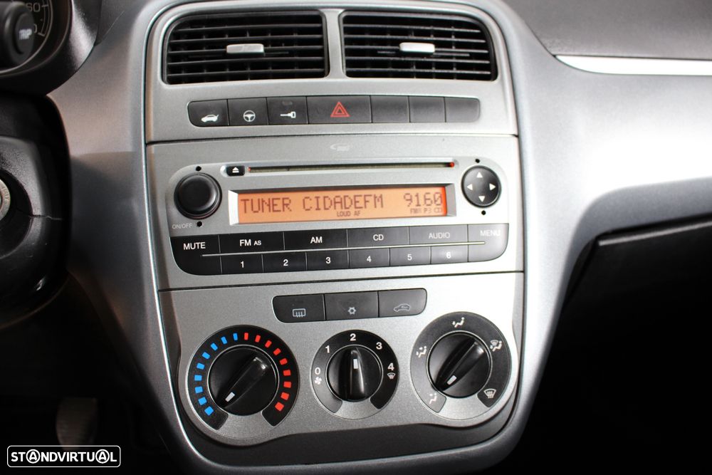 Fiat Grande Punto 1.2 Dynamic - 33
