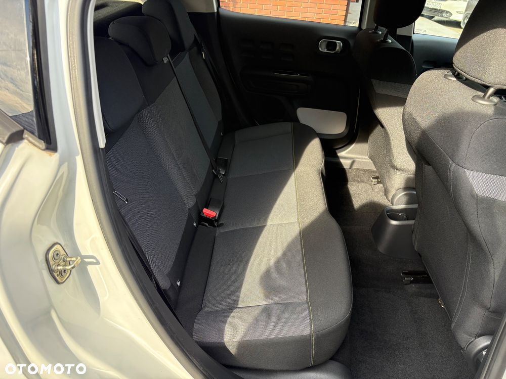 Citroën C3 Pure Tech 110 S&S SHINE - 19