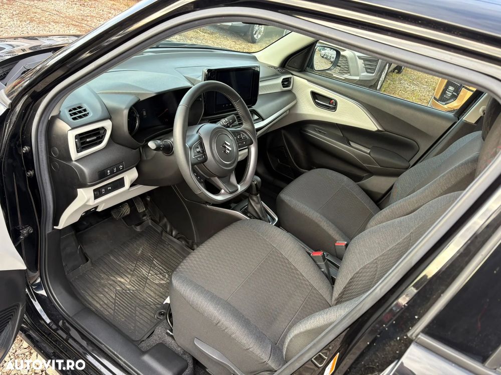 Suzuki Swift 1.2 Dualjet 12V CVT MHEV Spirit - 7