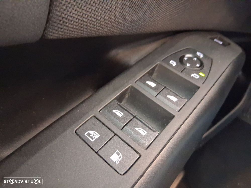 BMW X3 30 e xDrive Pack M Desportivo - 18