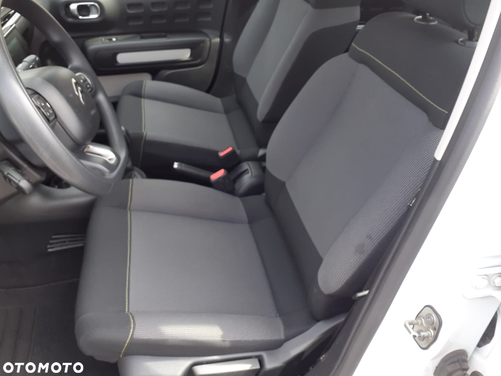 Citroën C3 1.2 PureTech Plus - 17