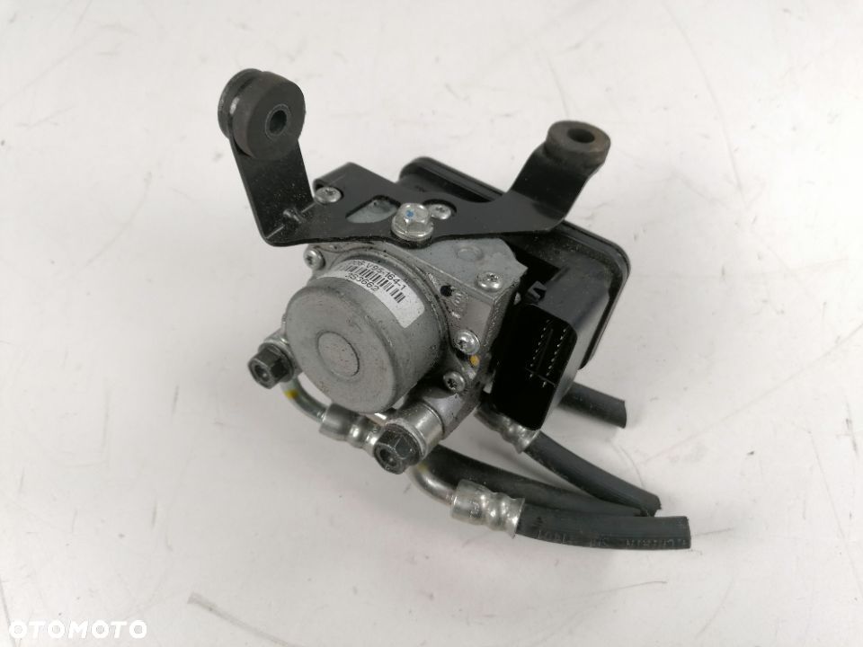 Kawasaki Z 900 pompa ABS 17- - 4