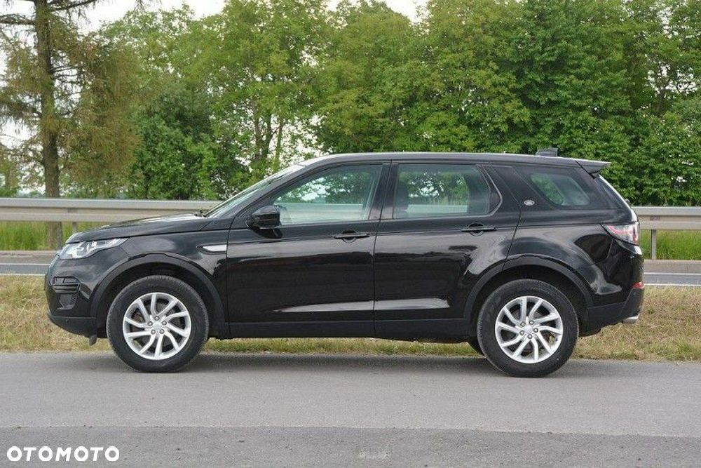 Land Rover Discovery Sport 2.0 TD4 HSE - 3