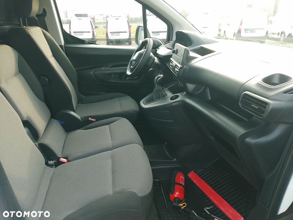 Peugeot Partner Proace Berlingo Combo Doblo L2 Izoterma Chłodnia Salon PL półka Inox 3 osoby - 13