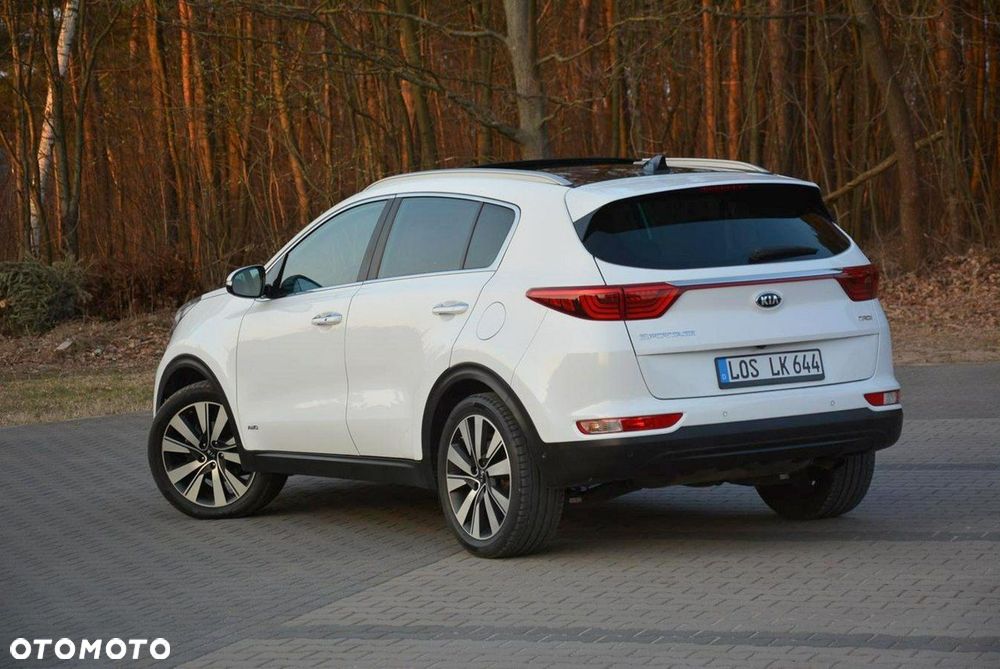Kia Sportage 2,0 CRDI AWD Platinum - 15