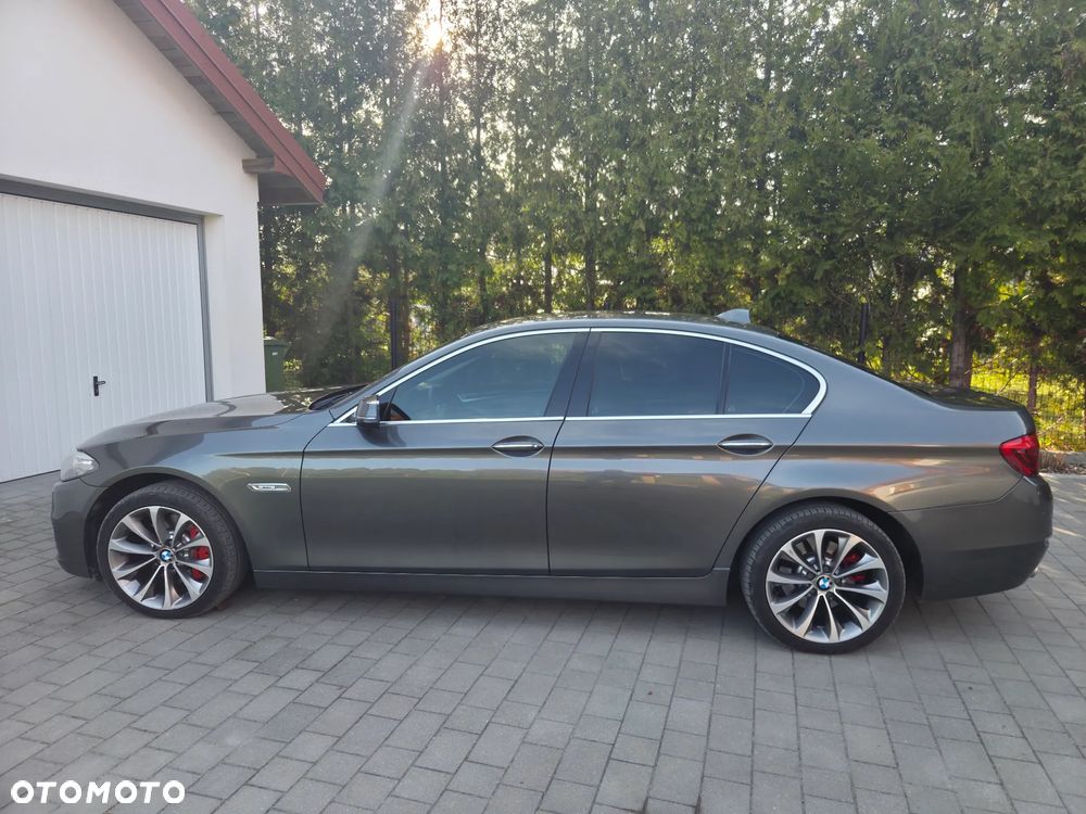 BMW Seria 5 525d xDrive Modern Line - 22