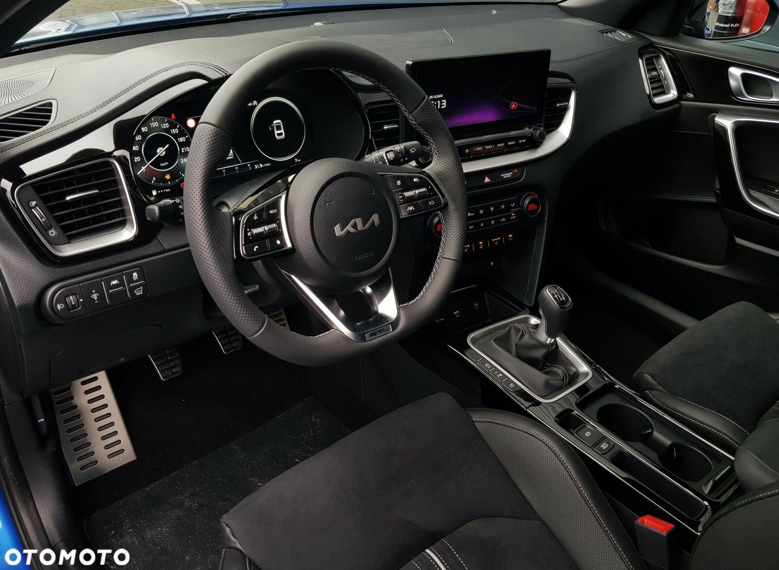 Kia ProCeed - 16