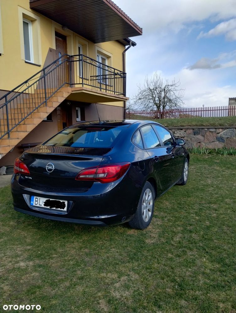 Opel Astra 1.6 Active - 3