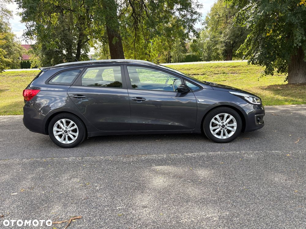 Kia Ceed 1.6 GDI L - 8