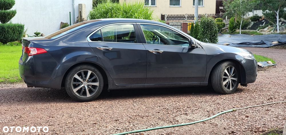 Honda Accord 2.0 Lifestyle - 29