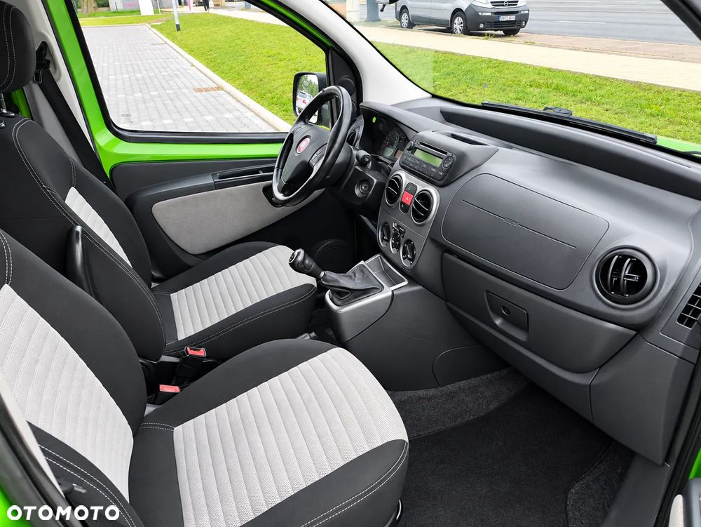 Fiat Fiorino Kombi Adventure - 5